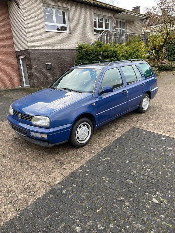 Blau Gebraucht 1998 VW Golf IV Kombi | 1.995 € (Fairer Preis) - Bild 1/4