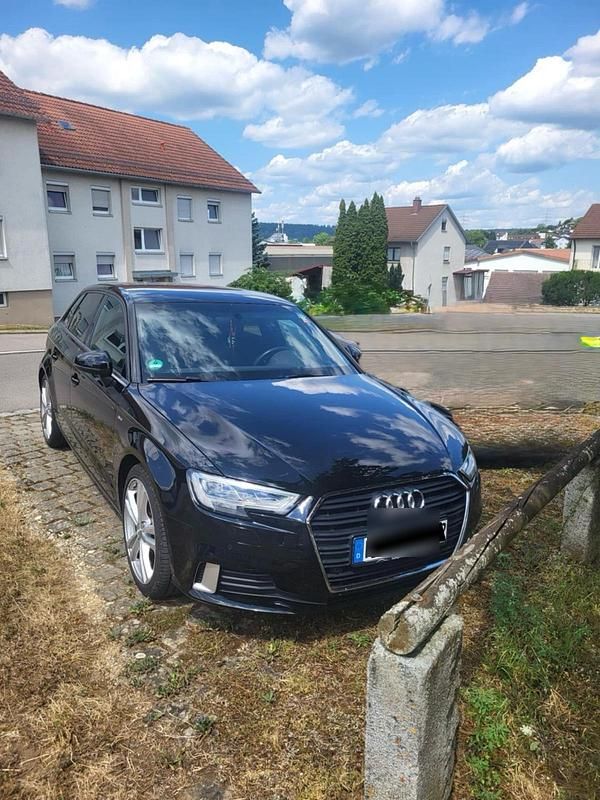 Schwarz Gebraucht 2019 Audi A3 Kleinwagen | 19.200 € (Guter Preis) - Bild 1/4