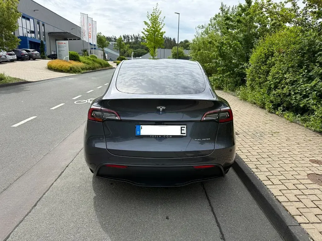 Gebraucht Tesla Model Y 274 kW (373 PS) 2021 Grau SUV
