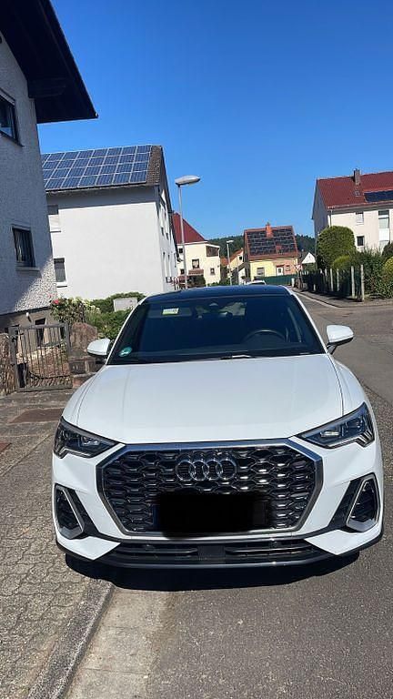 Weiß Gebraucht 2021 Audi Q3 S-Line SUV | 36.950 € (Fairer Preis) - Bild 1/4