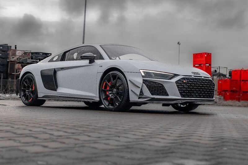 Grau Neu 2024 Audi R8 Coupé Sport Coupé | 219.999 € (Fairer Preis) - Bild 1/4