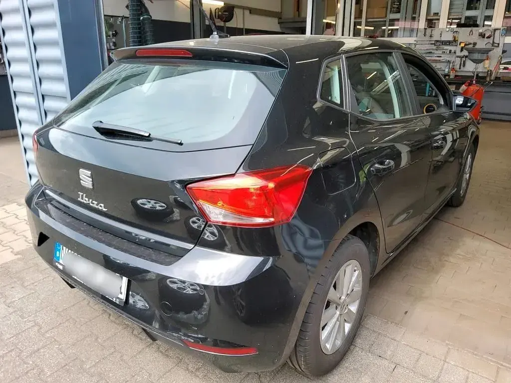 Gebraucht Seat Ibiza Style 95 PS (69 kW) 2023 Schwarz Kleinwagen