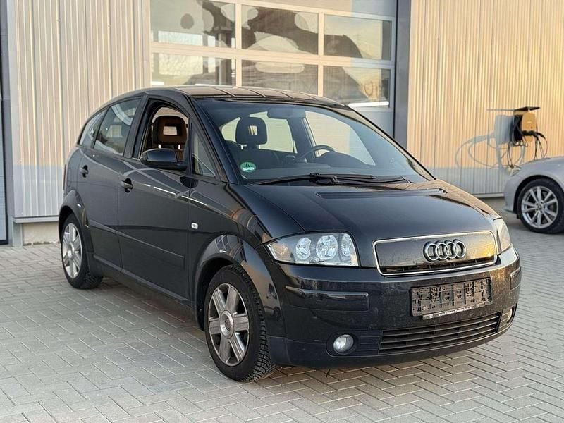 Gebraucht Audi A2 75 PS (55 kW) 2001 Schwarz Kleinwagen