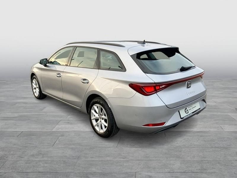 Gebraucht Seat Leon Style 150 PS (110 kW) 2023 Silber Limousine