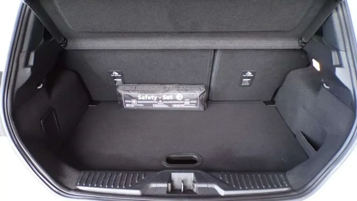 Gebraucht Ford Fiesta Active 125 PS (91 kW) 2019 Frozen white Kleinwagen