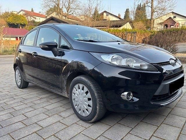 Gebraucht Ford Fiesta 95 PS (69 kW) 2012 Schwarz Kleinwagen