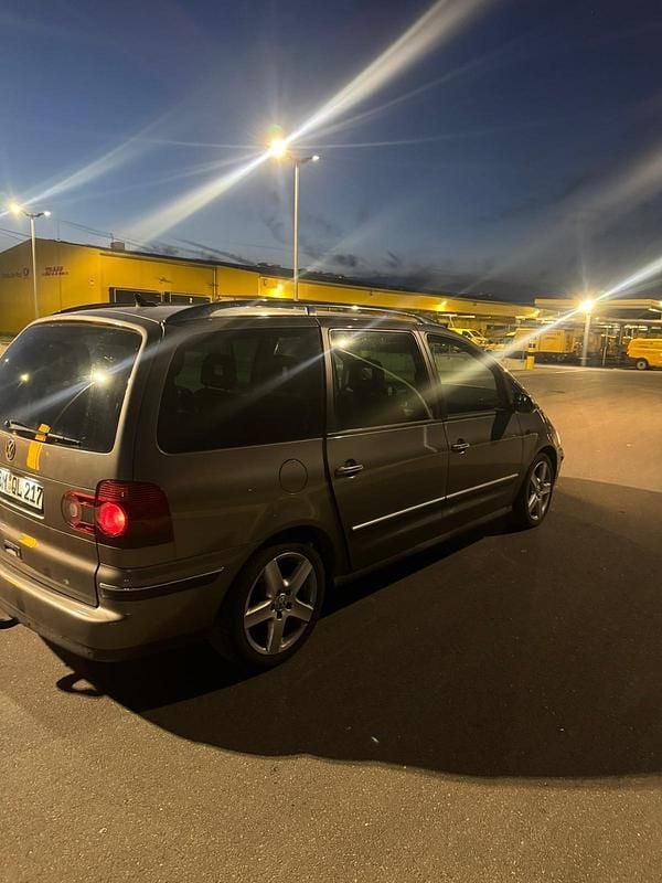 Andere farben Gebraucht 2009 VW Sharan Van / Kleinbus | 3.600 € (Fairer Preis) - Bild 1/4