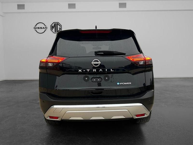 Gebraucht Nissan X-Trail 360º 204 PS (150 kW) 2024 M) (schwarz SUV