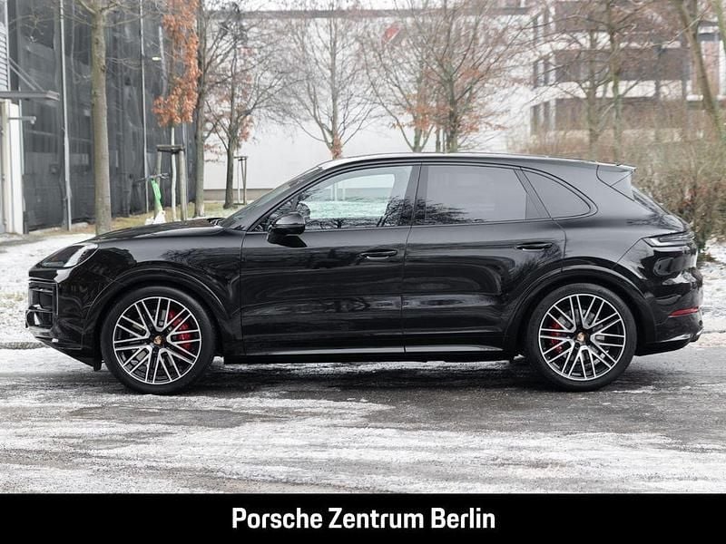 Neu Porsche Cayenne GTS 500 PS (367 kW) 2025 Schwarz SUV