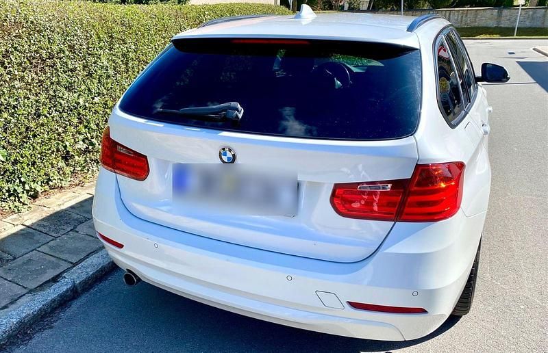 Gebraucht BMW 318 143 PS (105 kW) 2013 Weiß Kombi