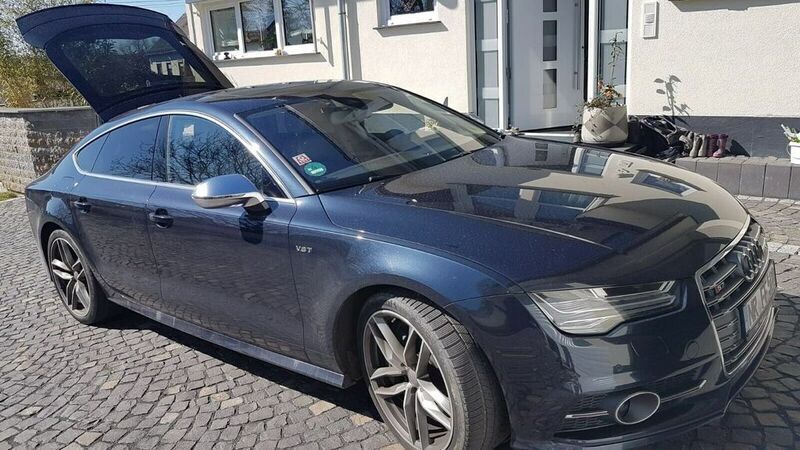 Blau metallic Gebraucht 2016 Audi S7 Sportback Kleinwagen | 34.500 € (Etwas zu teuer) - Bild 1/4