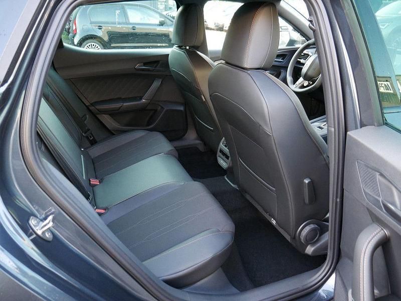 Gebraucht Cupra Leon 150 PS (110 kW) 2025 Magnetic grau Limousine