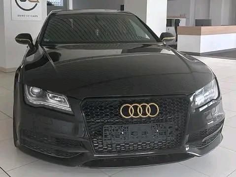 Schwarz Gebraucht 2011 Audi A7 Sportback Ambiente Kleinwagen | 16.500 € (Etwas zu teuer) - Bild 1/4