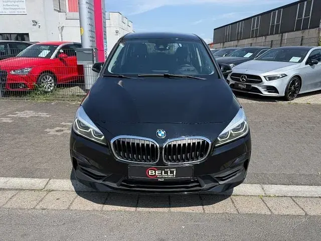 Gebraucht BMW 218 Gran Tourer Advantage 150 PS (110 kW) 2018 Schwarz Van / Kleinbus