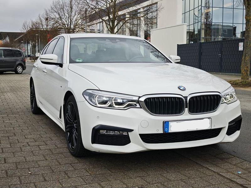 Gebraucht BMW 520 M Sport 190 PS (139 kW) 2018 Weiß Limousine