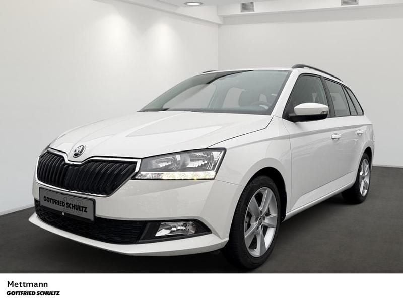 Weiß Gebraucht 2022 Skoda Fabia Active Kombi | 13.690 € (Fairer Preis) - Bild 1/4