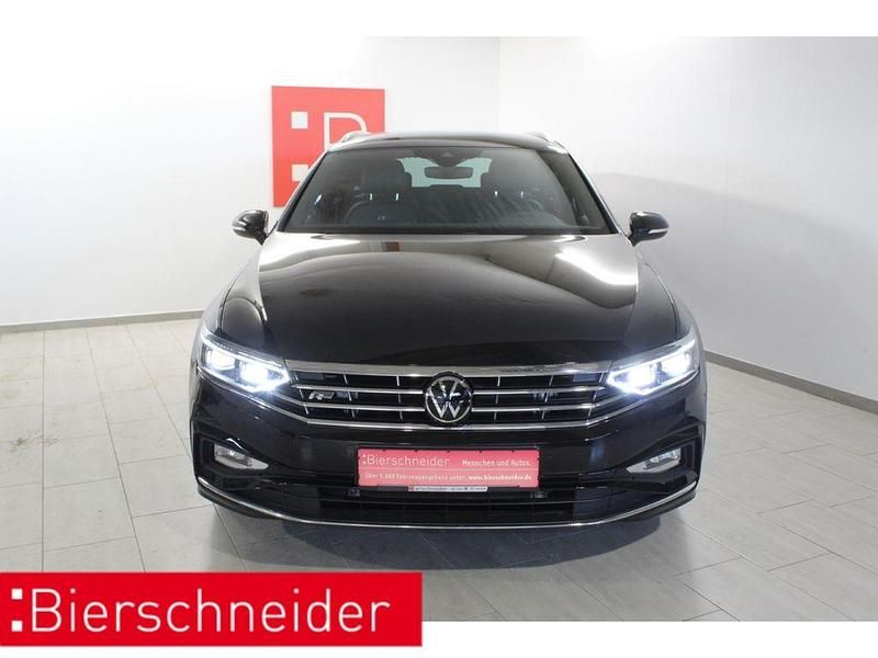 Gebraucht VW Passat R-line 200 PS (147 kW) 2024 Schwarz Kombi
