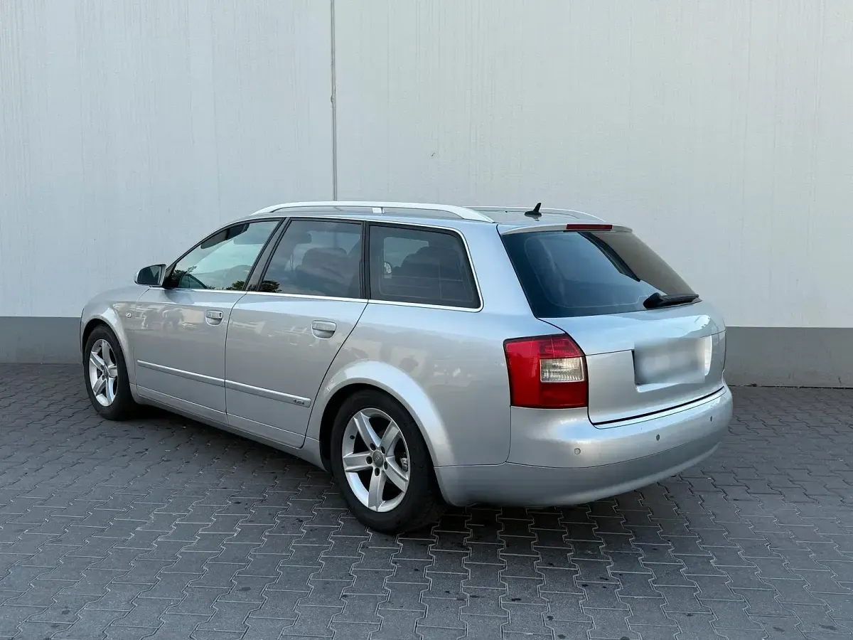 Gebraucht Audi A4 131 PS (96 kW) 2004 Silber Kombi