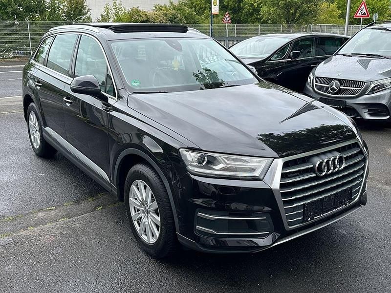 Schwarz Gebraucht 2018 Audi Q7 SUV | 23.700 € (Fairer Preis) - Bild 1/4