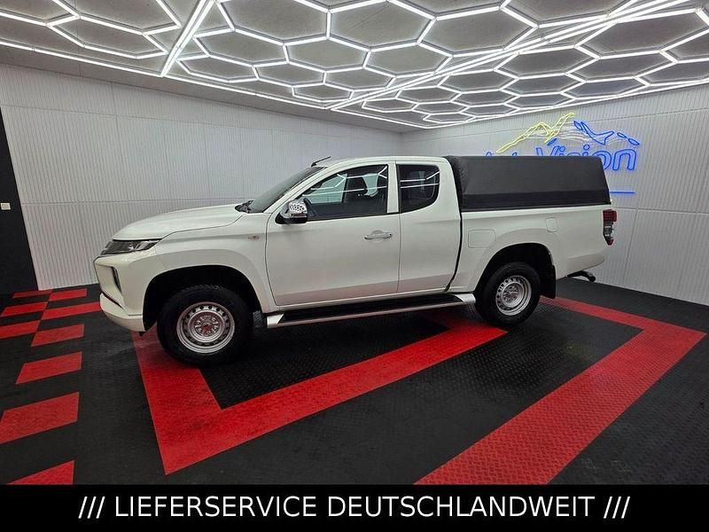Gebraucht Mitsubishi L200 150 PS (110 kW) 2020 Weiß Pickup