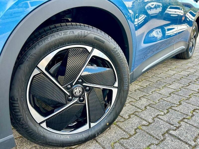 Neu MG S5 Luxury 169 kW (231 PS) 2026 Blau SUV