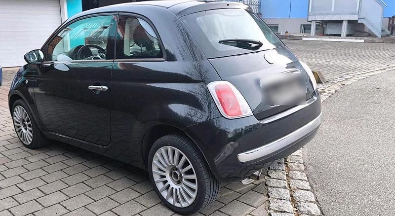 Gebraucht Fiat 500 69 PS (50 kW) 2011 Schwarz Kleinwagen