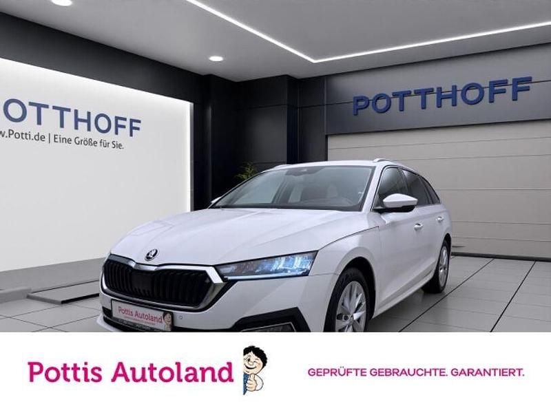 Weiss Gebraucht 2023 Skoda Octavia Style Kombi | 23.997 € (Fairer Preis) - Bild 1/4