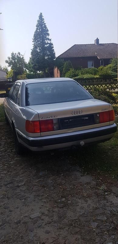 Gebraucht Audi 100 133 PS (97 kW) 1991 Silber Limousine