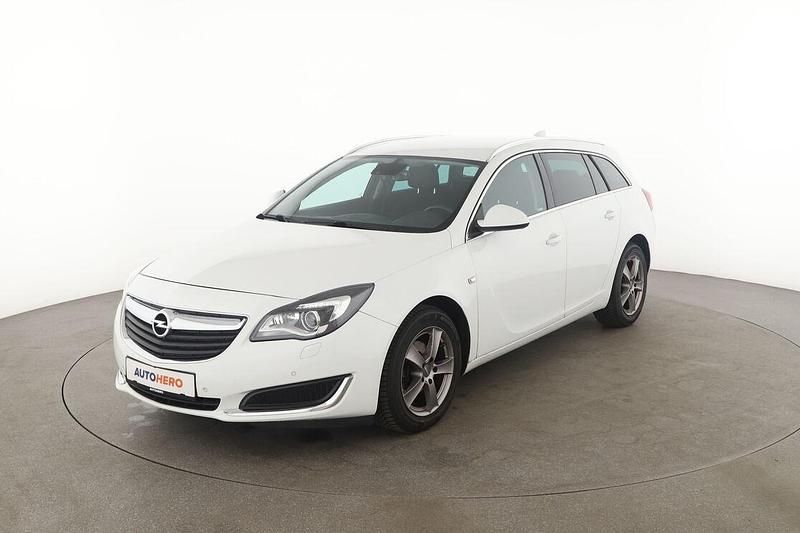 Weiß Gebraucht 2017 Opel Insignia Innovation Kombi | 12.900 € (Fairer Preis) - Bild 1/3
