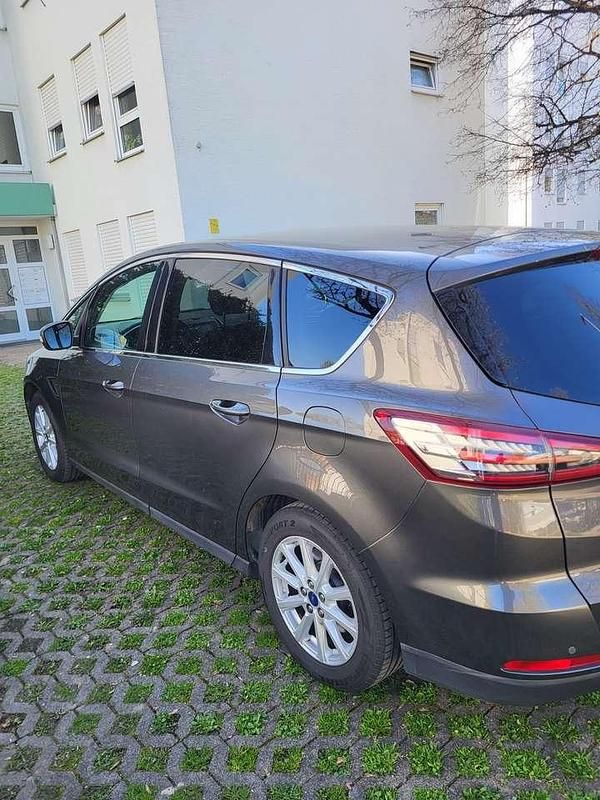 Occasion Ford S-MAX S 150 ch (110 kW) 2016 Gris Monospace
