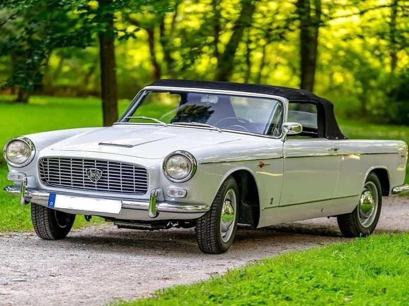 Weiß Gebraucht 1962 Lancia Appia Cabrio | 38.100 € - Bild 1/4