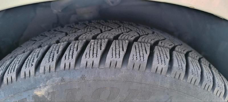 Gebraucht Mazda 5 100 PS (73 kW) 2006 Silber Van / Kleinbus