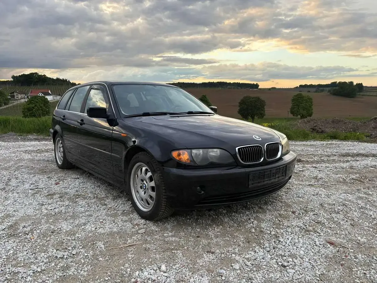Gebraucht BMW 320 Basis 170 PS (125 kW) 2003 Kombi
