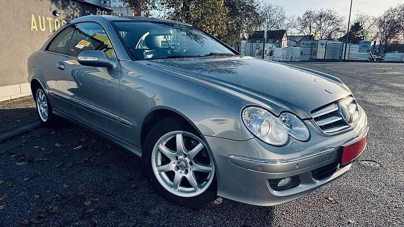 Gebraucht Mercedes CLK280 231 PS (169 kW) 2007 Cubanitsilber  metallic Coupé