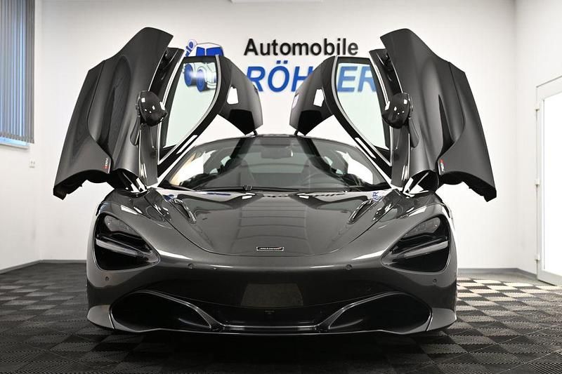 Gebraucht McLaren 720S 721 PS (530 kW) 2017 Grau storm grey spec07 (metallic) Coupé