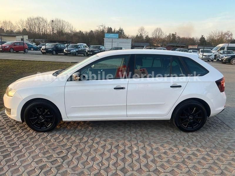 Gebraucht Skoda Rapid Active 110 PS (80 kW) 2018 Weiß Kleinwagen