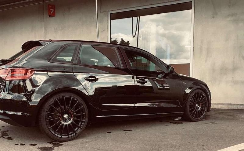 Gebraucht Audi A3 S-Line 150 PS (110 kW) 2015 Schwarz Kleinwagen