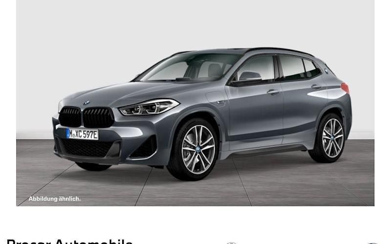 Grau Gebraucht 2023 BMW X2 M Sport SUV | 35.995 € (Fairer Preis) - Bild 1/4
