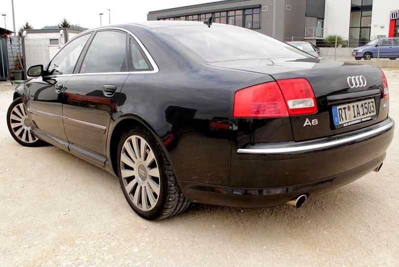 Gebraucht Audi A8 334 PS (245 kW) 2003 Ebonyschwarz perleffekt Limousine