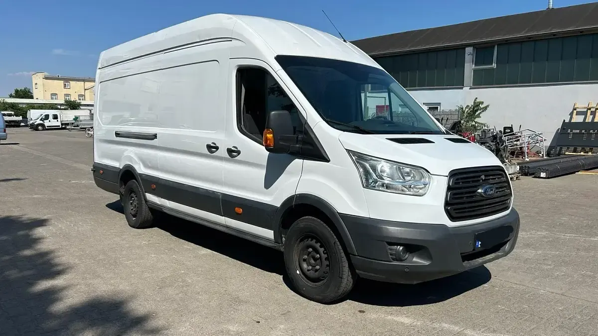 Gebraucht Ford Transit 130 PS (95 kW) 2017 Weiß Van / Kleinbus