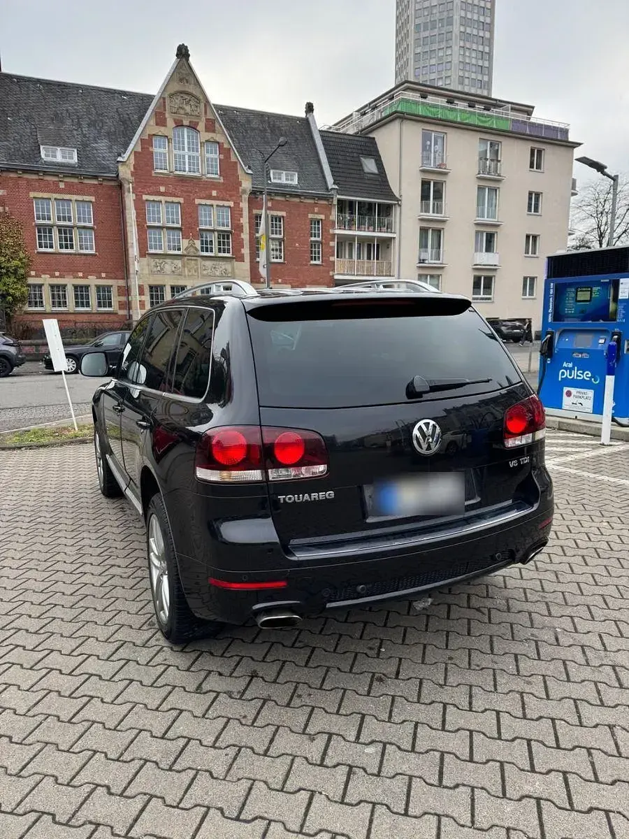 Gebraucht VW Touareg Individual 239 PS (175 kW) 2008 Schwarz SUV