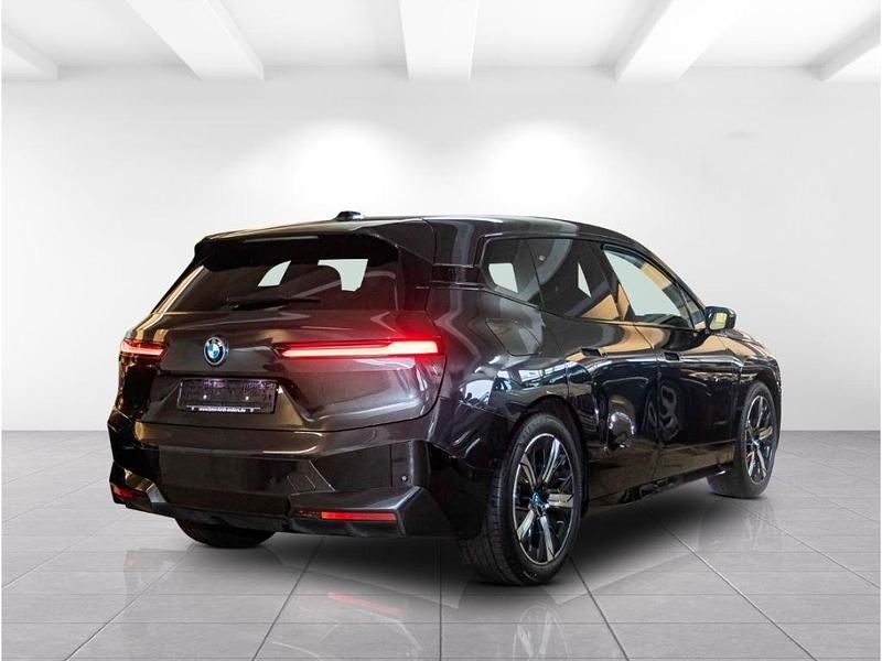 Gebraucht BMW iX Sport Line 250 kW (340 PS) 2023 Grau SUV