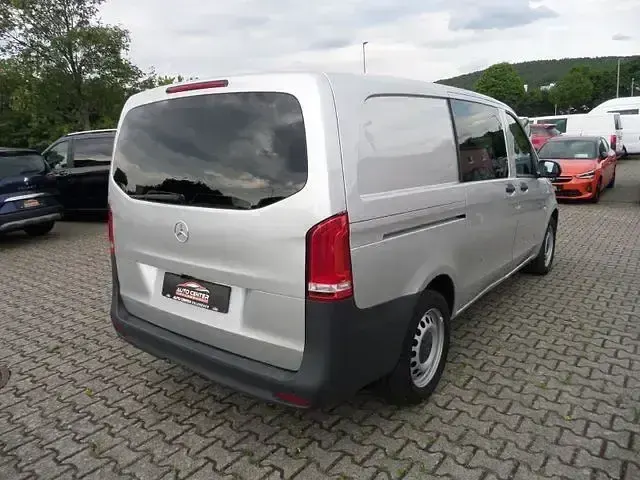 Gebraucht Mercedes Vito 190 PS (139 kW) 2021 Andere Van
