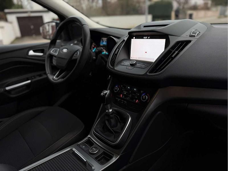 Gebraucht Ford Kuga Cool & Connect 150 PS (110 kW) 2018 Blau SUV