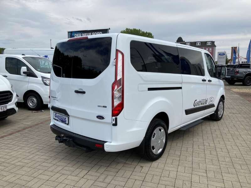 Gebraucht Ford Transit Custom Trend 131 PS (96 kW) 2022 Frostweiß Kombi