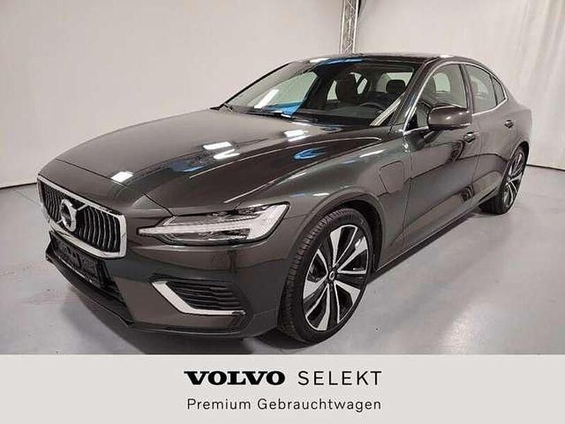 Pine grey / metallic Gebraucht 2022 Volvo S60 Inscription Limousine | 37.890 € (Fairer Preis) - Bild 1/3