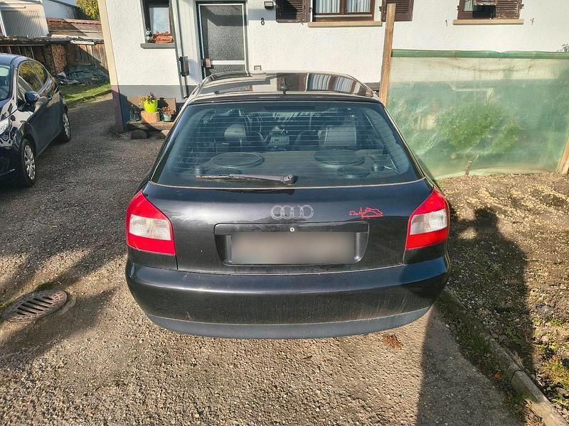 Gebraucht Audi A3 Premium 102 PS (75 kW) 2001 Schwarz Kleinwagen