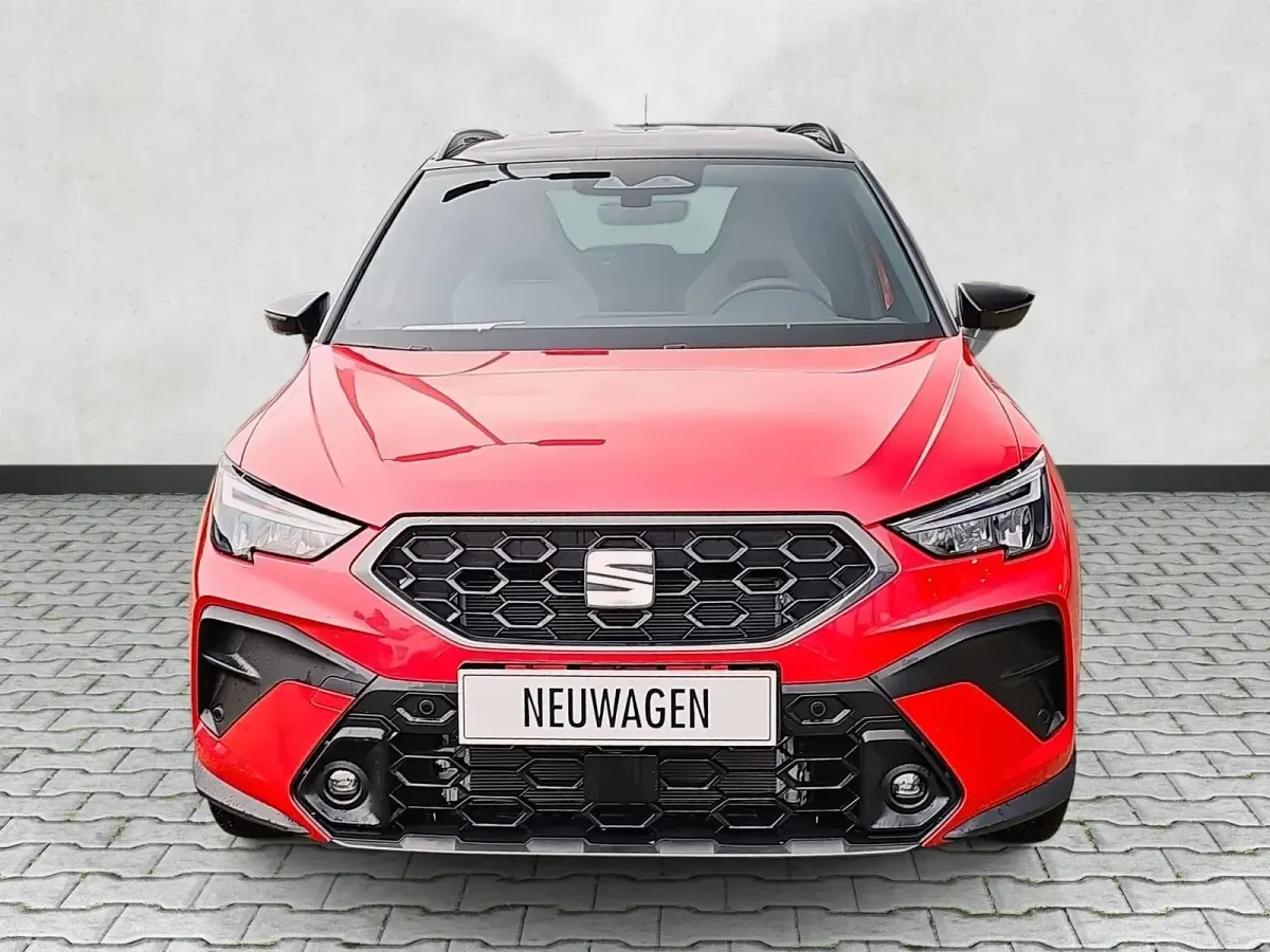 Neu Seat Arona FR 150 PS (110 kW) 2026 Liminal rot/dach schwarz SUV