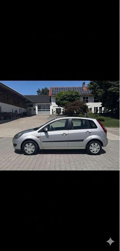 Gebraucht Ford Fiesta 60 PS (44 kW) 2007 Limousine