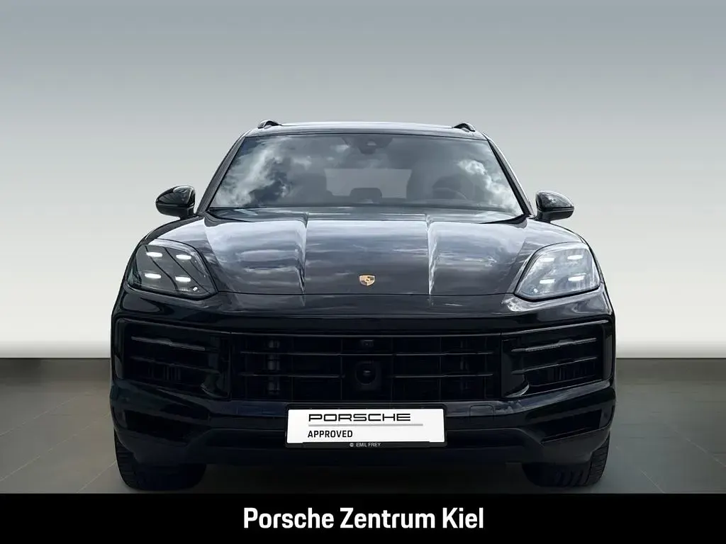 Gebraucht Porsche Cayenne 470 PS (345 kW) 2025 Chromitschwarzmetallic SUV